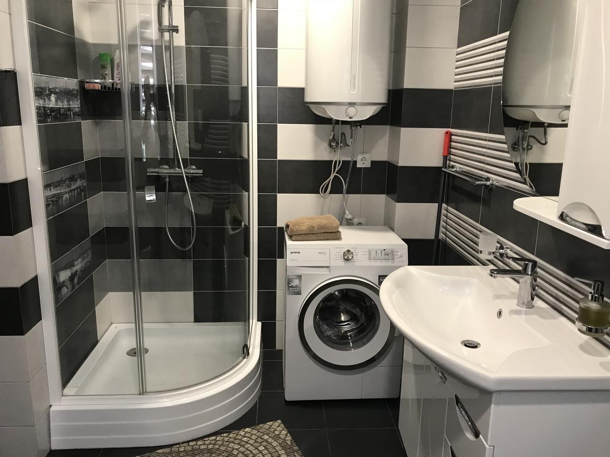 Elitne Zhitlo Apartamento Kolomyia Exterior foto